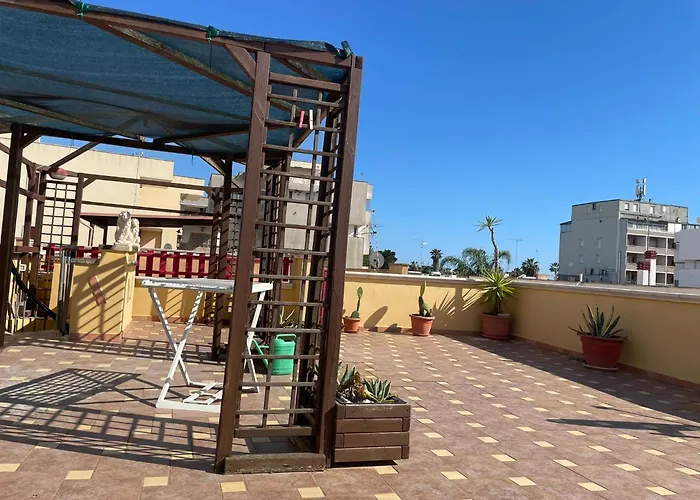 Del Glicine Baia Apartment