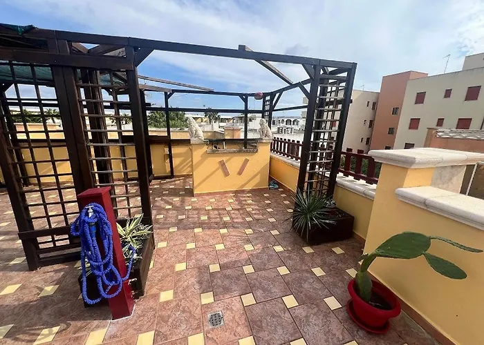 Del Glicine Baia Apartment